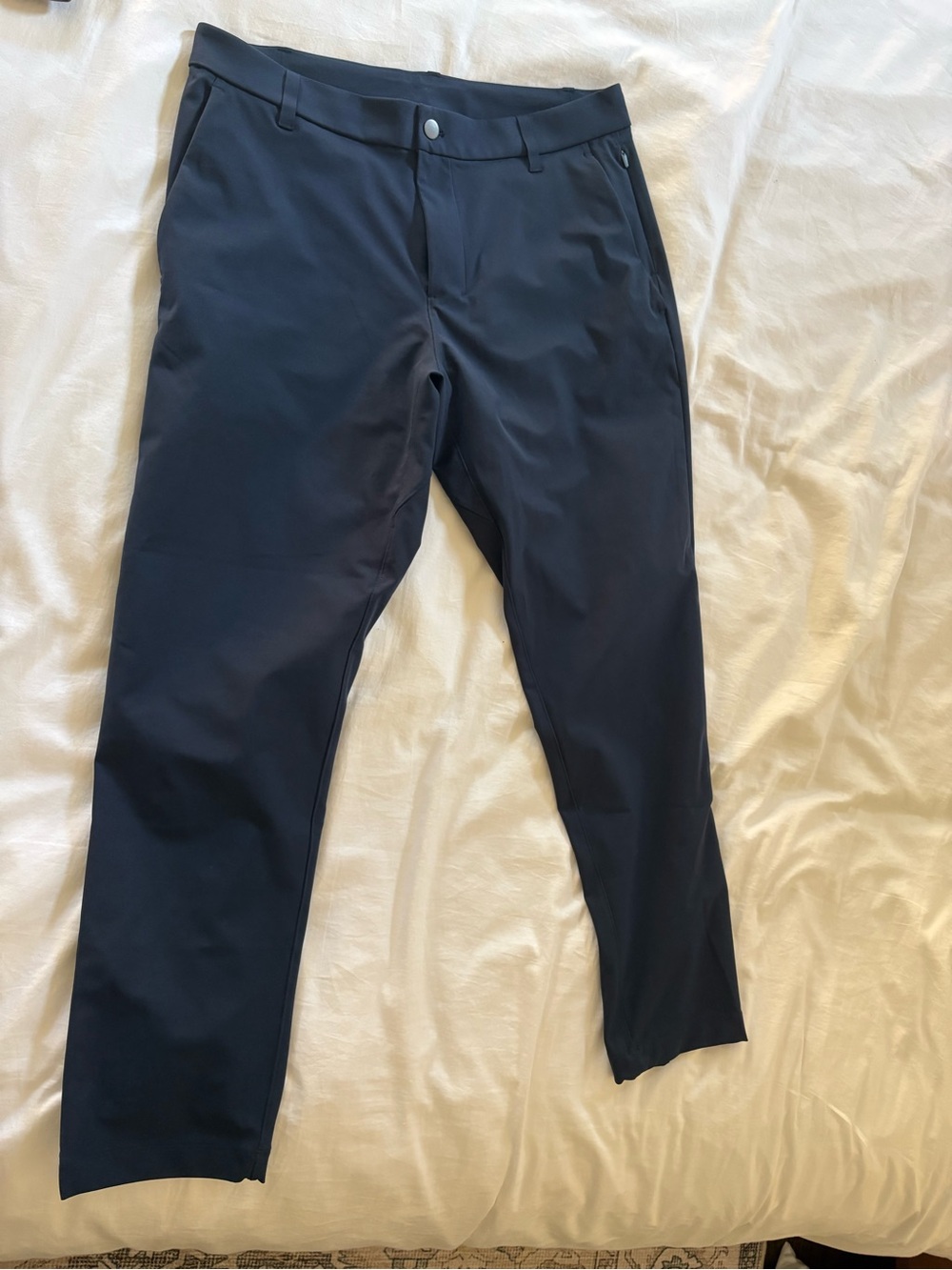 Lululemon Men's ABC Slim Performance Pants - navy NWOT never worn